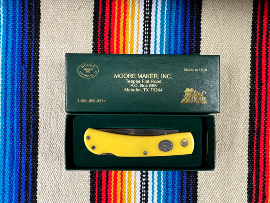 Moore Maker Knife #3102LB Locking Sodbuster in Yellow