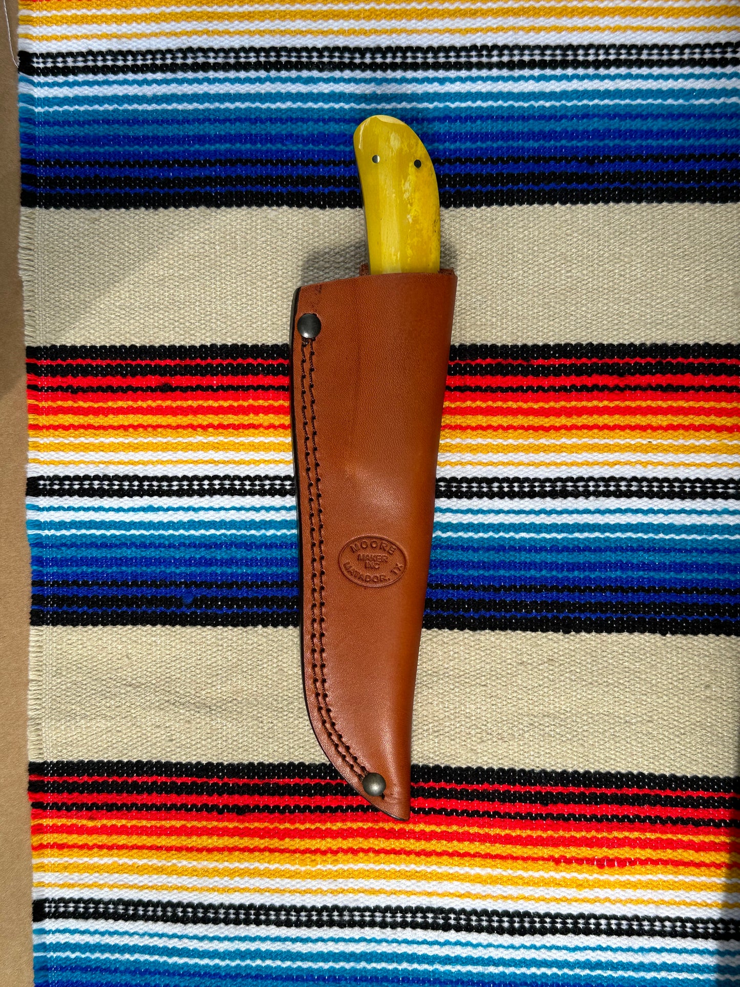 Moore Maker Knife #5101 Drop Point Hunter Yellow Bone