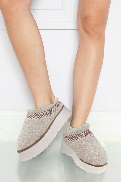 White Embroidered Sherpa Winter Slippers